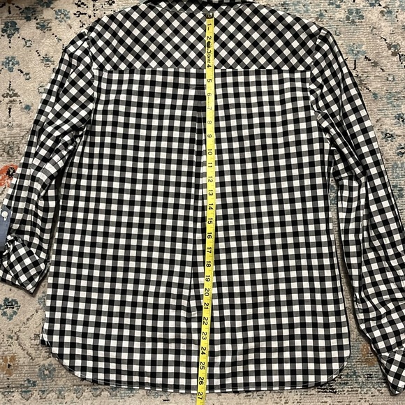 NWT Tommy Hilfiger Black & White Half Zip Top - Picture 11 of 16